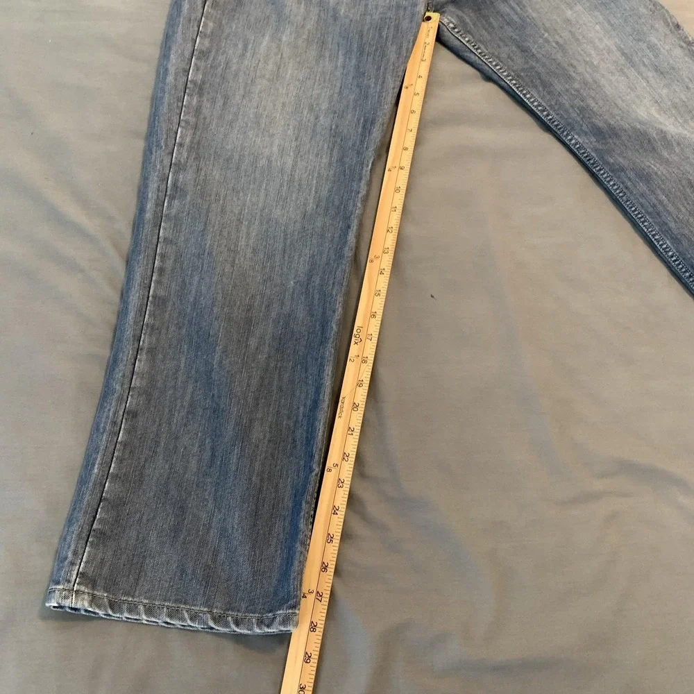 Levis 514 Jeans Mens 38x30 Blue Light Wash Regular Fit Straight Leg Denim‎ Pants